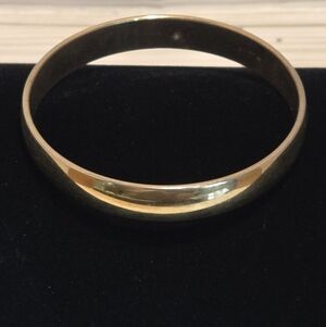 Monet Gold Tone Bangle Bracelet Classic Minimalist Stackable